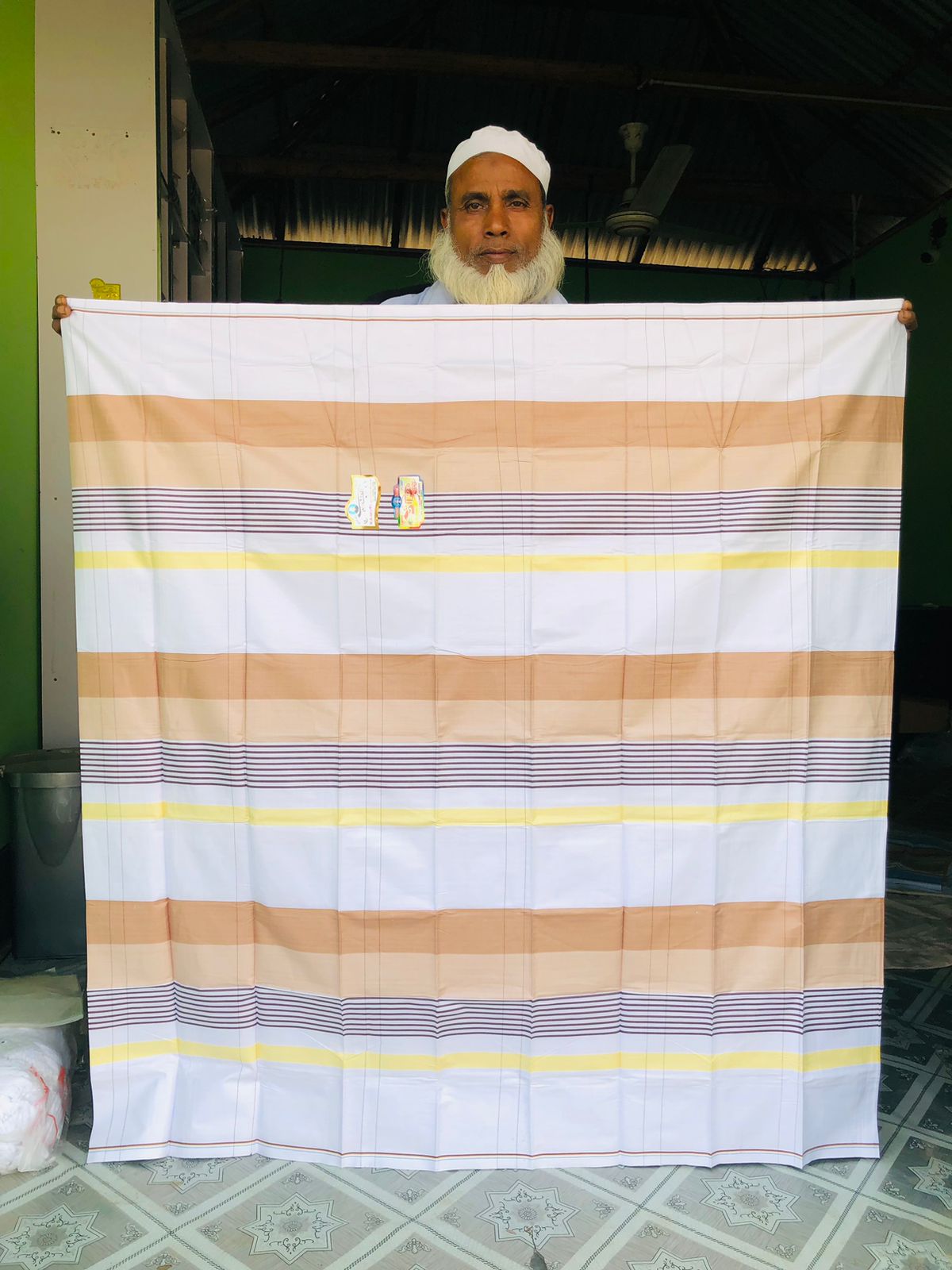 তাঁতিবাড়ি প্রিমিয়াম লুঙ্গি